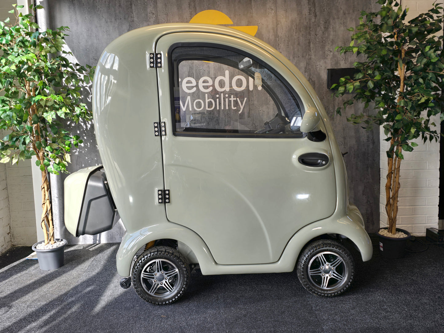 2025 Scooterpac Cabin Car MK2 (Grey) - 0.7 miles on the clock!