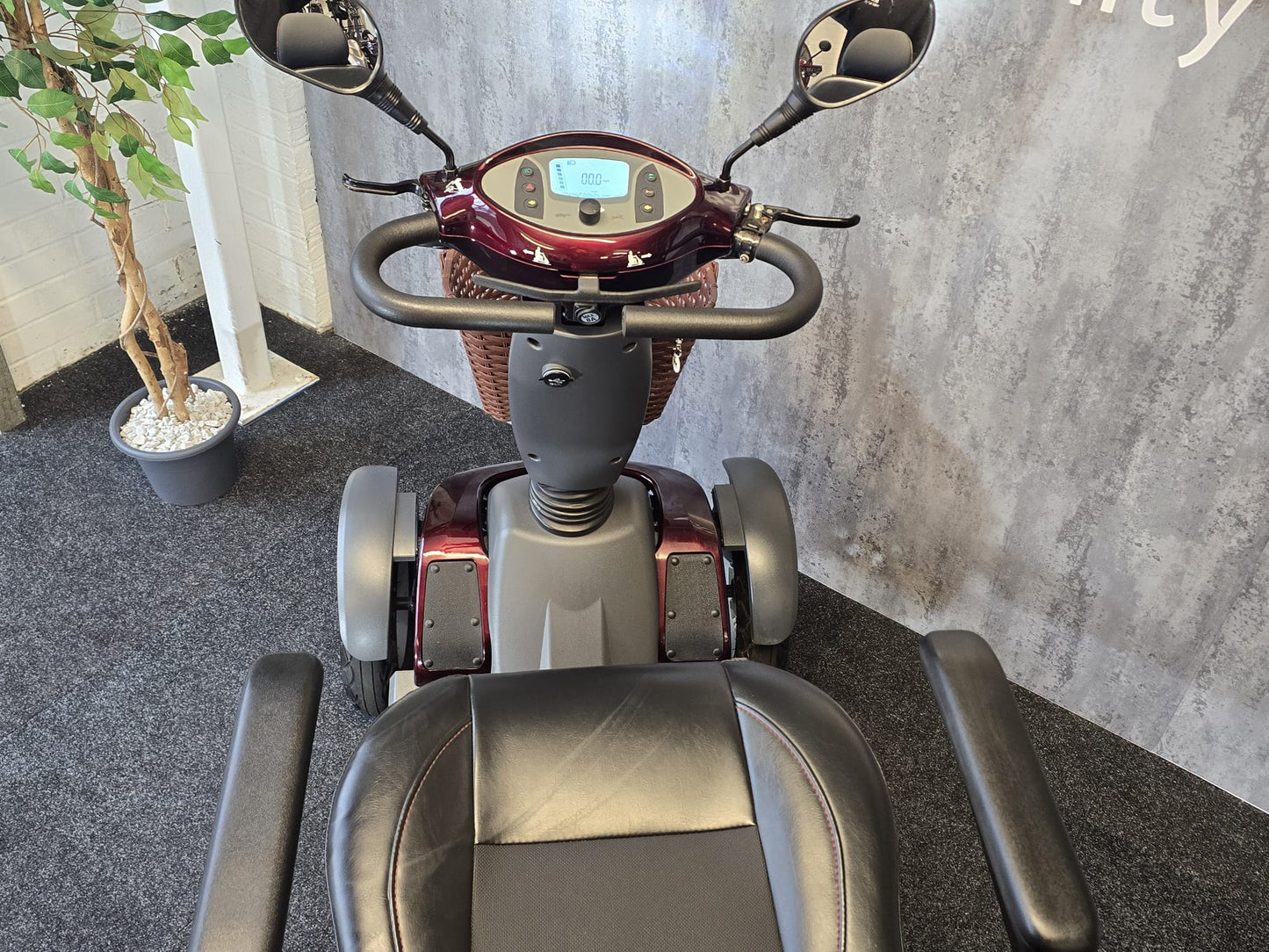 Eden Roadmaster Plus R (Burgandy) - Reconditioned