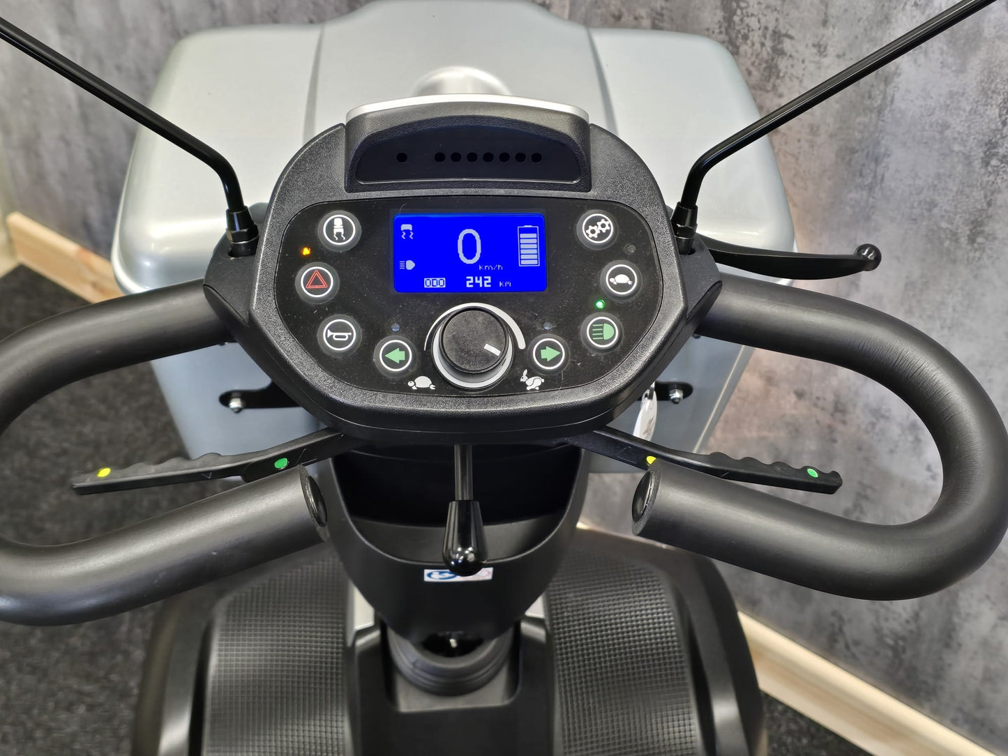Invacare Orion Pro ( Reconditioned )