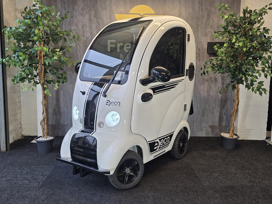 EasyLife Eco Cabin Scooter