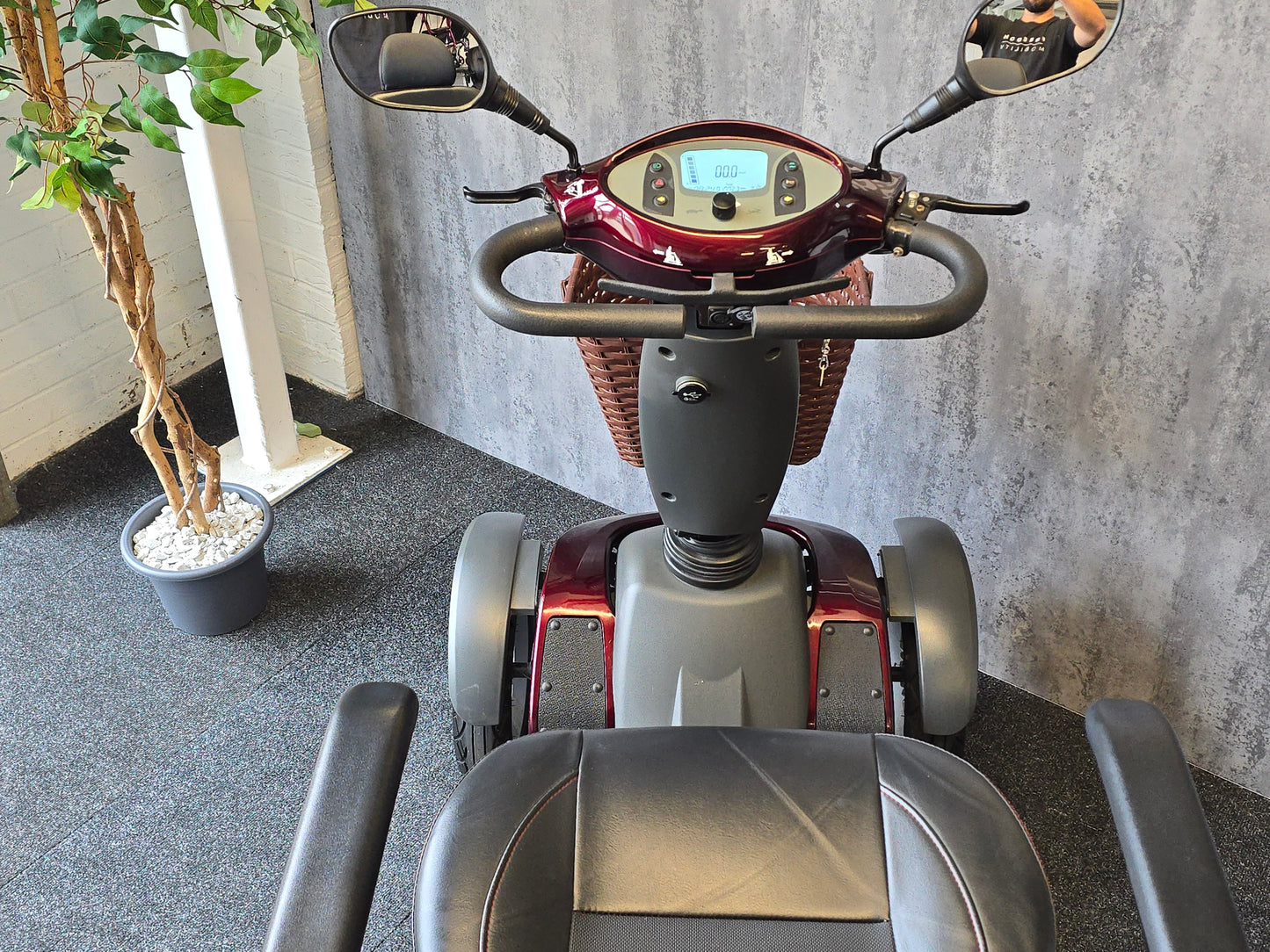 Eden Roadmaster Plus (Burgandy) - Reconditioned