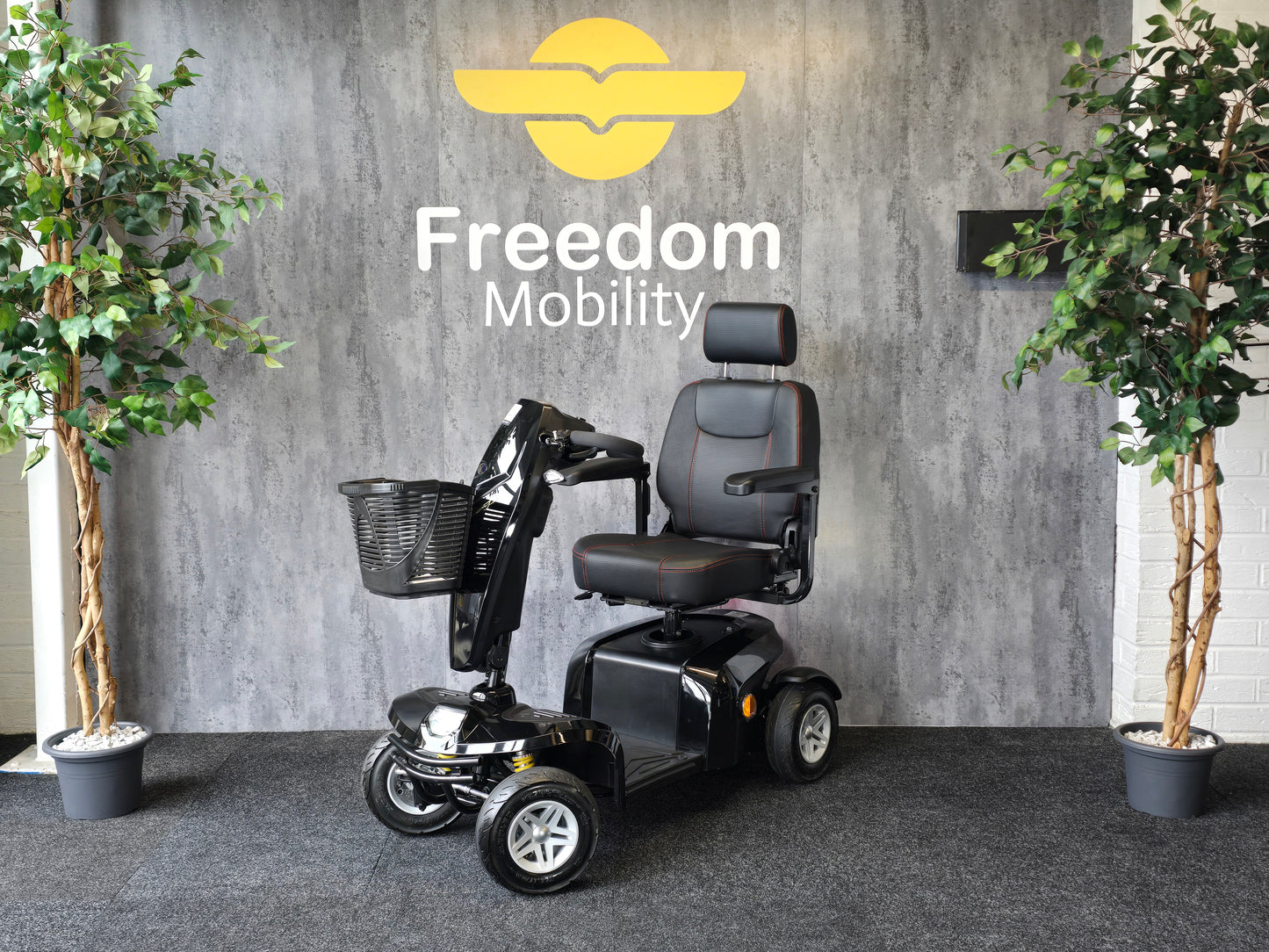 Kymco Komfy 4 (Black) - Reconditioned