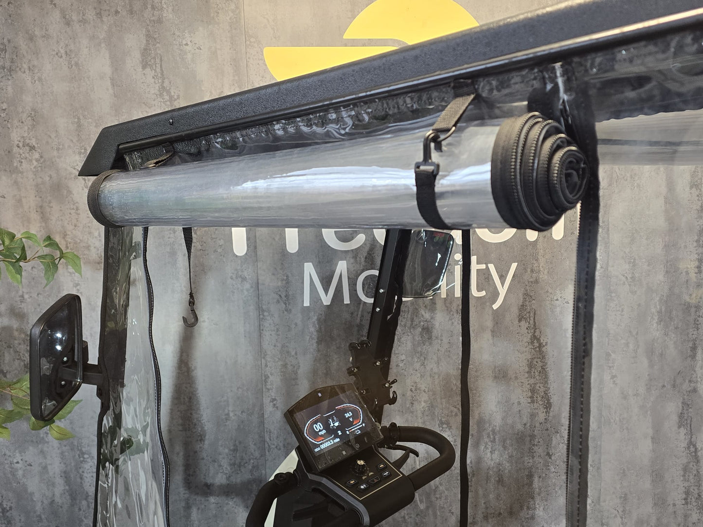 ScooterPac Savvy Defender