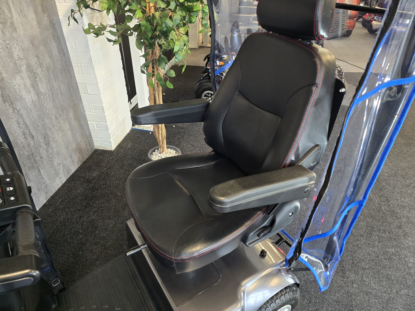 TGA Breeze MIDI S4