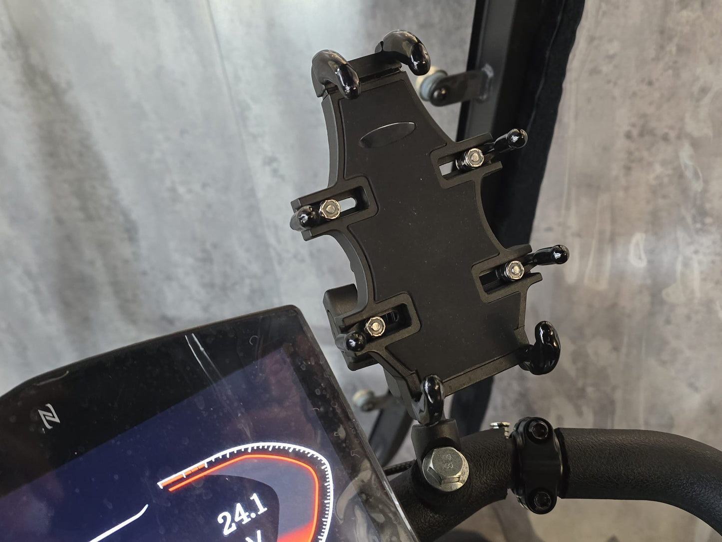 ScooterPac Savvy Defender