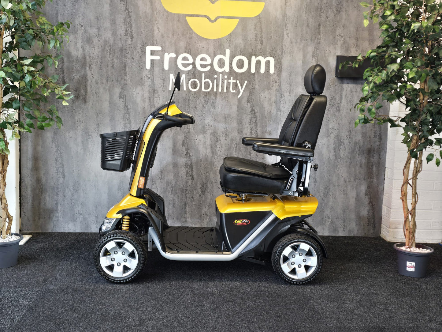 Pride Colt Executive - Reconditioned