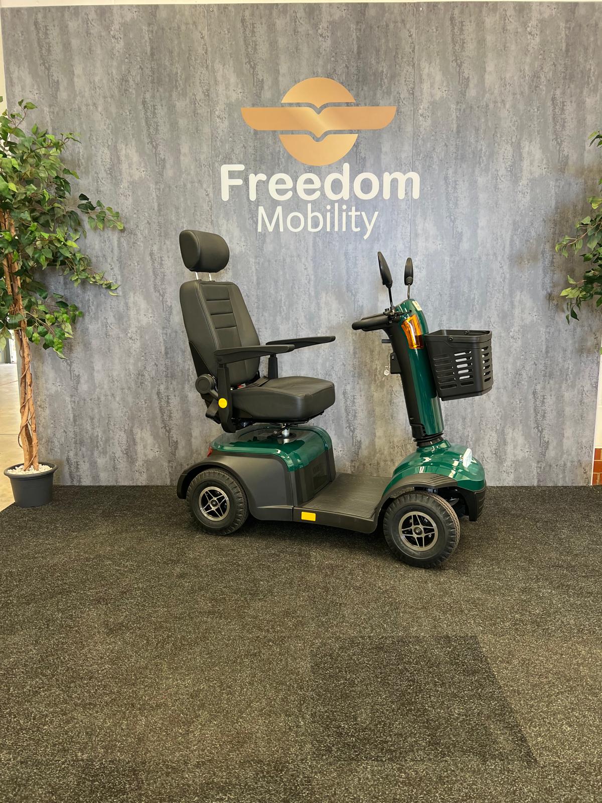 ScooterPac Savvy 8