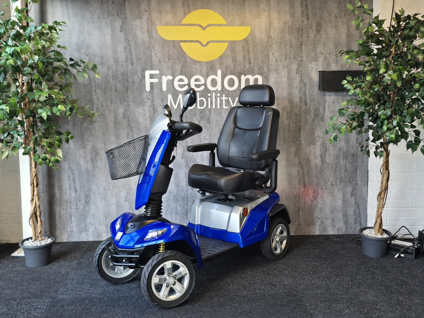 Kymco Maxer (Blue - With Basket) - Reconditioned