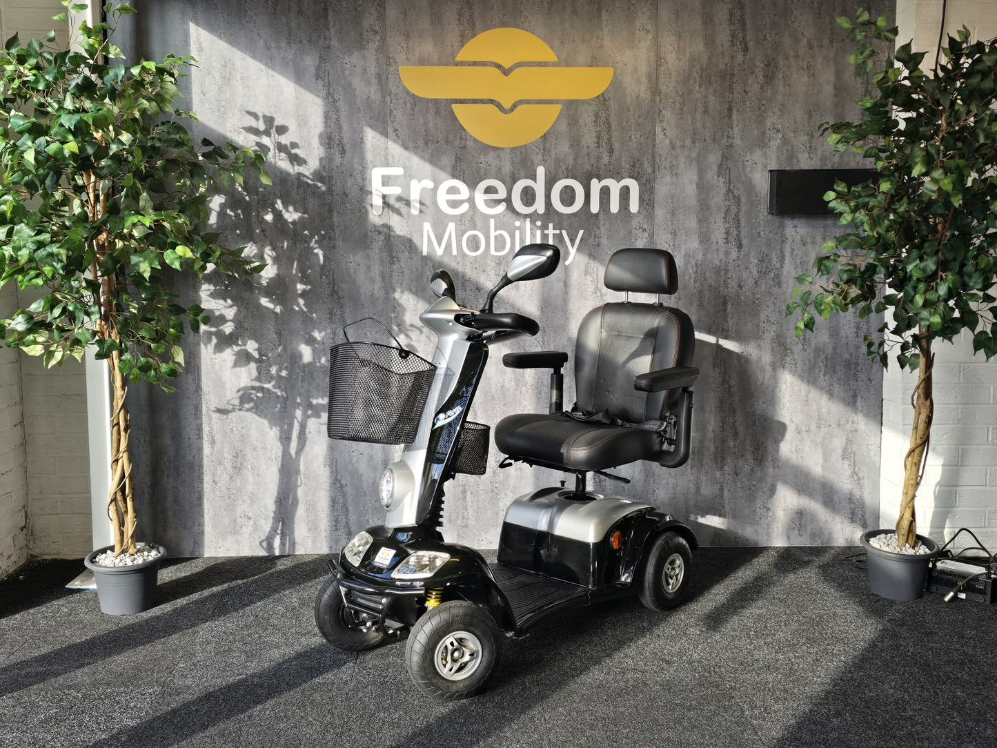 Kymco Midi XLS (Black) - Reconditioned