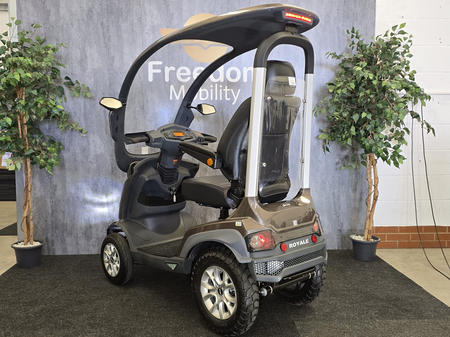 Drive Royal 4 with Hardtop - Reconditioned