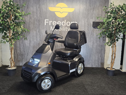 TGA Breeze S4 (Grey) - Reconditioned