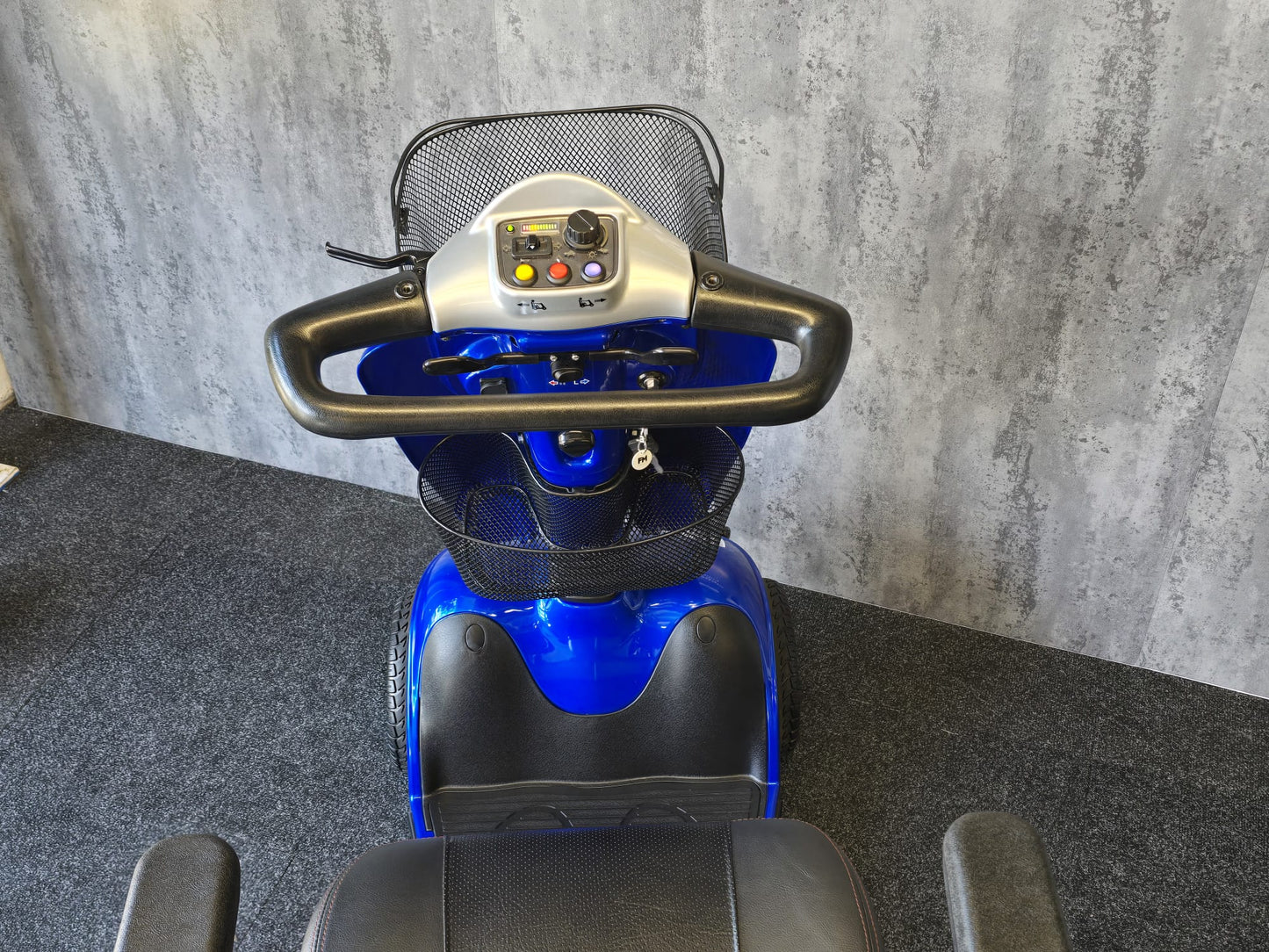 Kymco Midi XLS (Blue) Solid Tyres- Reconditioned