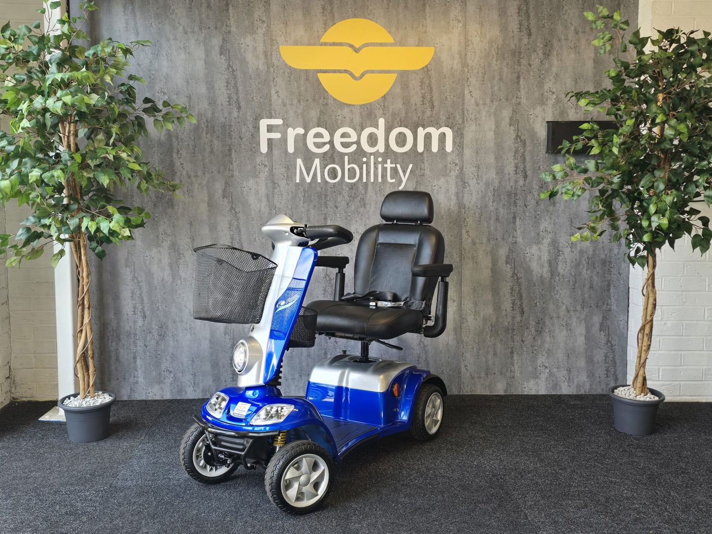 Kymco Midi XLS (Blue) Solid Tyres- Reconditioned