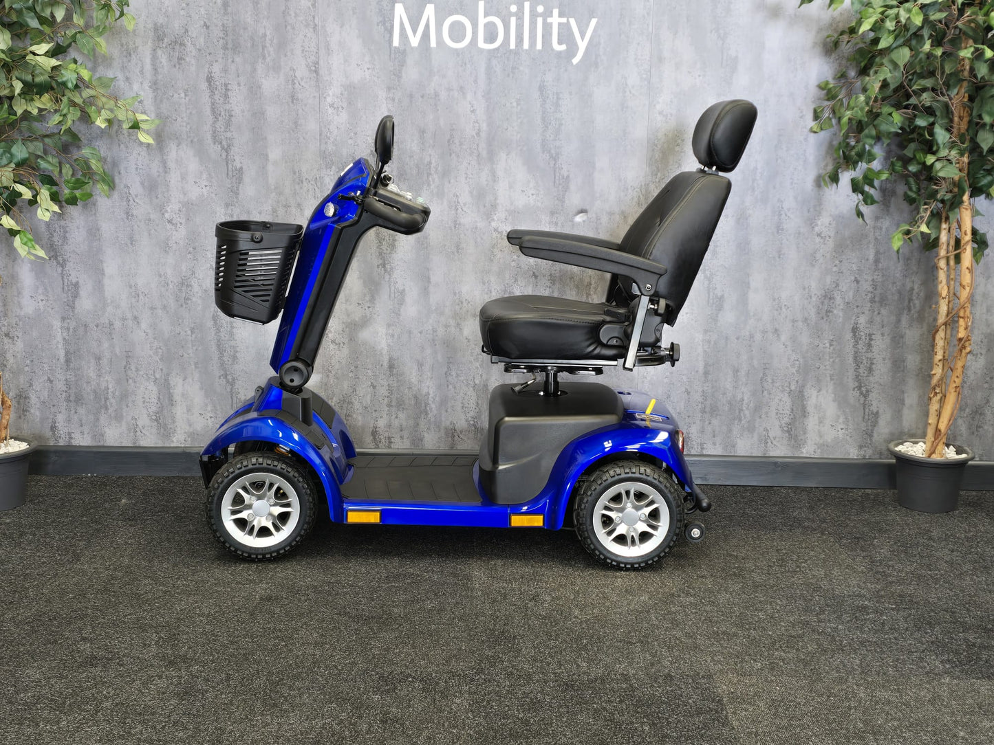 Monarch Sprint 8 (Reconditioned) -Blue