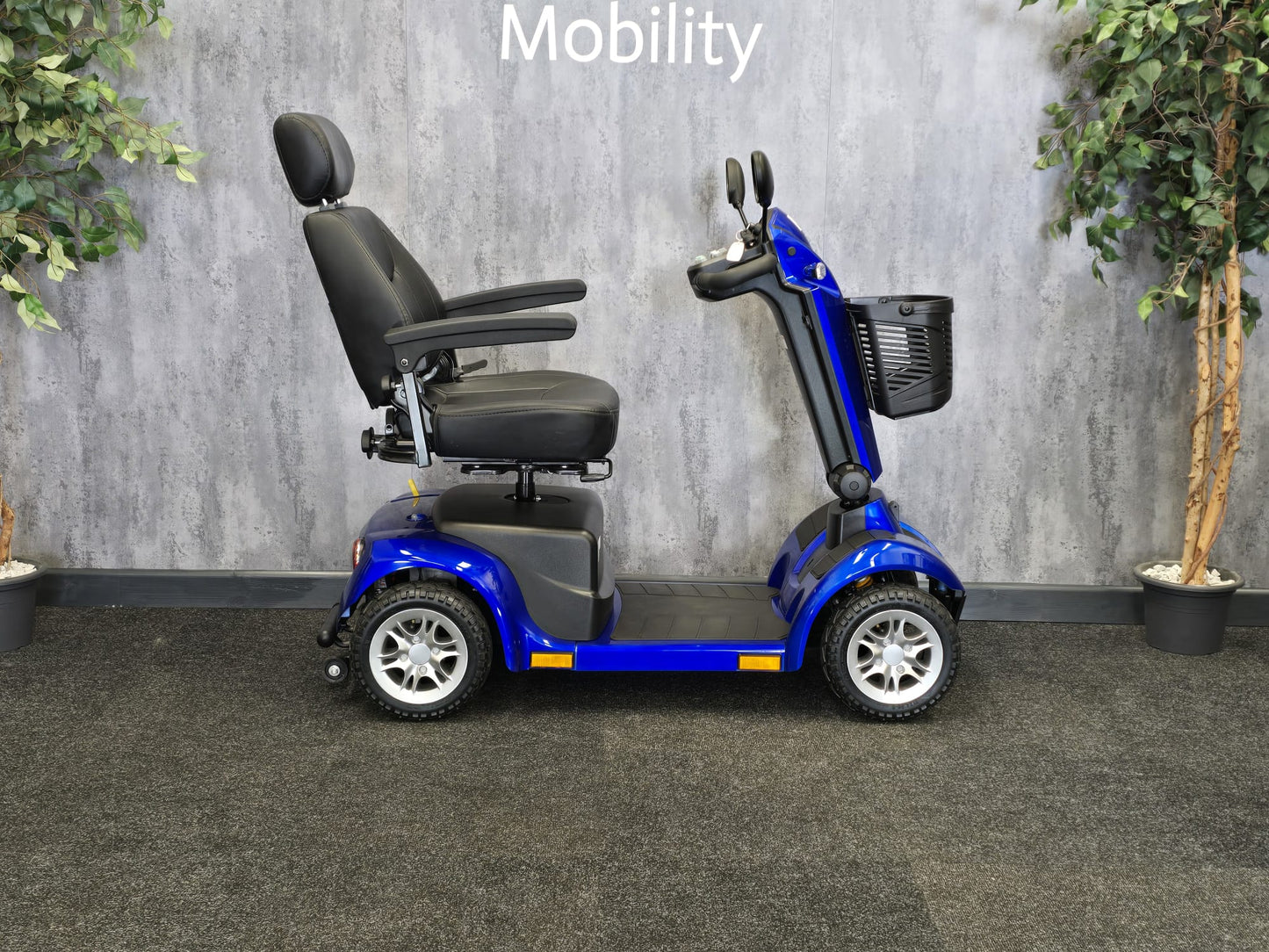 Monarch Sprint 8 (Reconditioned) -Blue