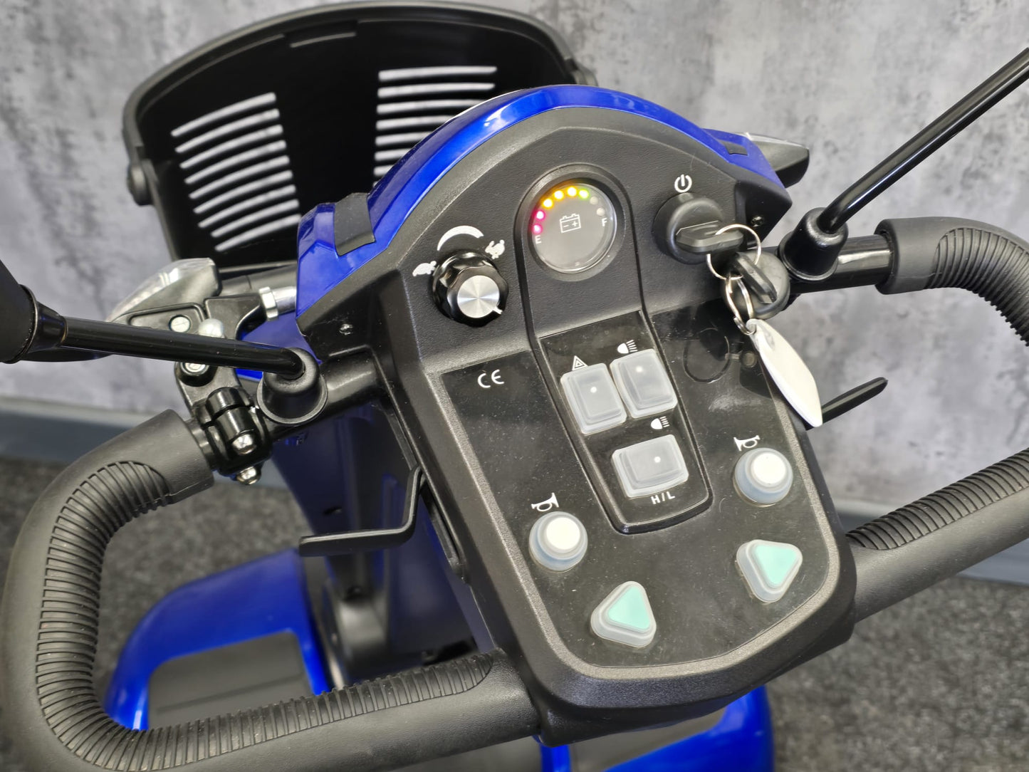 Monarch Sprint 8 (Reconditioned) -Blue