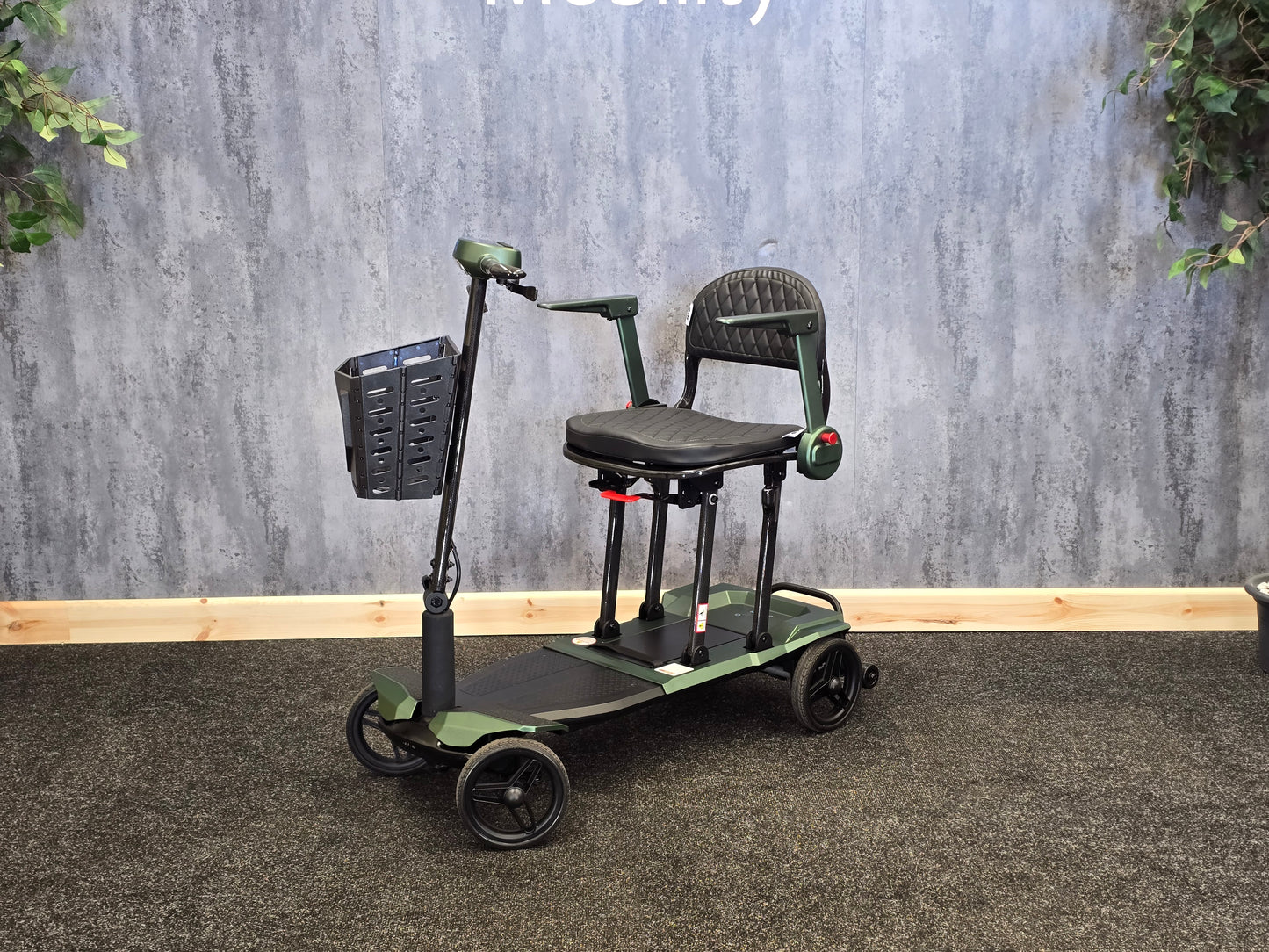 Monarch Air Carbon