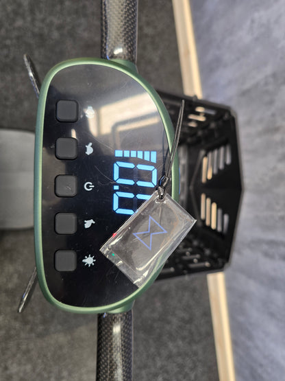Monarch Air Carbon