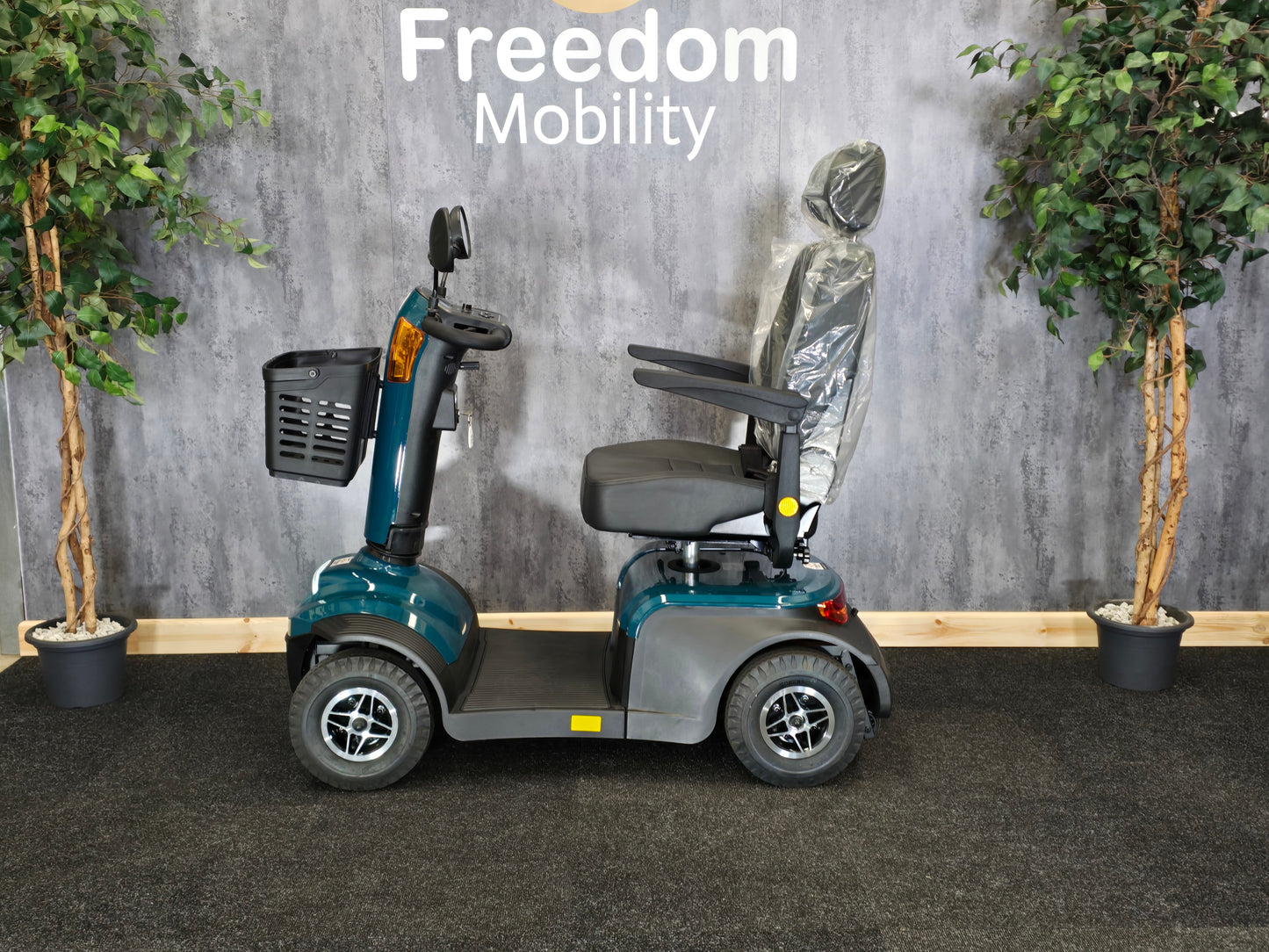 ScooterPac Savvy 8