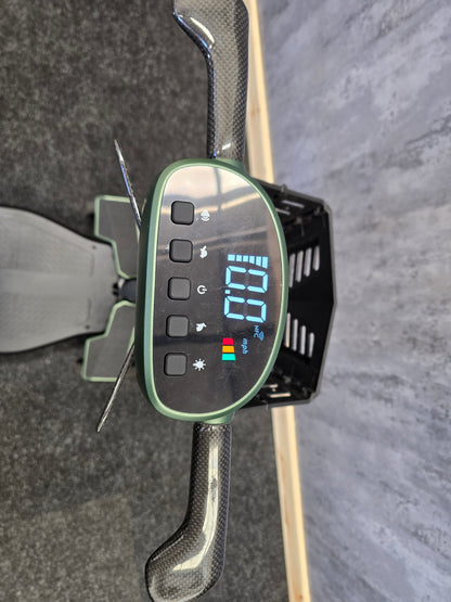 Monarch Air Carbon